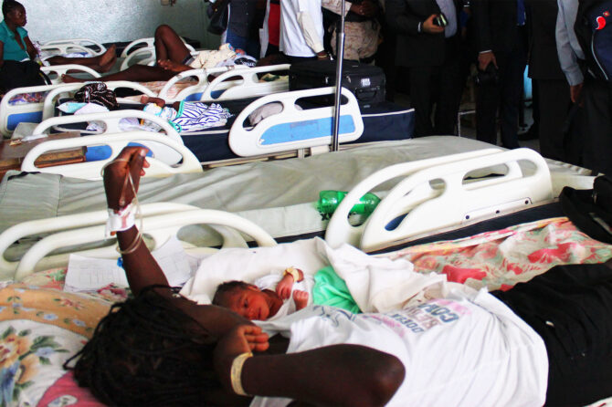 Hospitals face critical oxygen shortages and warn of lack of fluids to treat cholera